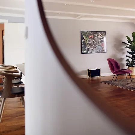 Arthur Aparts